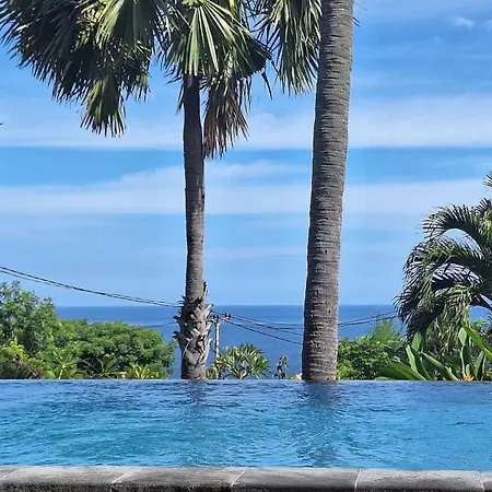 Frangipani Inn & Restaurant