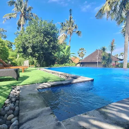 Frangipani Inn & Restaurant