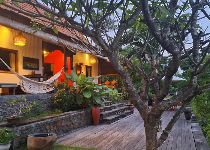 Frangipani & Restaurant 4* Seraya
