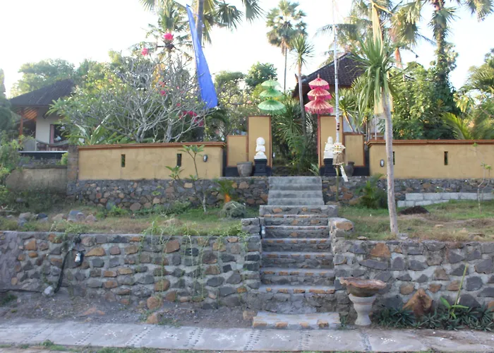 Frangipani & Restaurant 4*